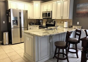 Gorgeous new cabinets, granite, high end refrigerator, dishwasher, etc 