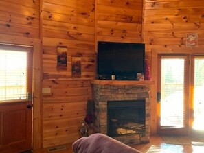 Fireplace, Indoors, Screen, Hearth, Building