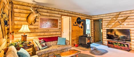 Lake Nebagamon Vacation Rental | 2BR | 1.5BA | 1,260 Sq Ft | 1 Step Required