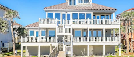 Multiple decks with ample seating to enjoy view of the Gulf