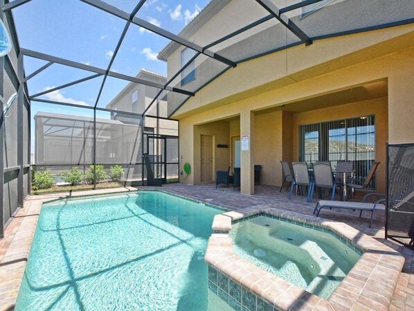 Private Screened Pool & Spa
