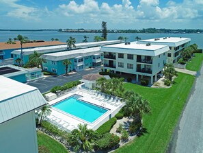 601 Gulf Dr N Bradenton Beach-print-045-46-DJI 0025-4200x3150-300dpi.jpg