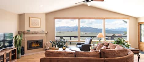 Living room with mountain views