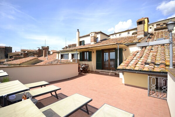 Balcony / Terrace / Patio, Outdoor