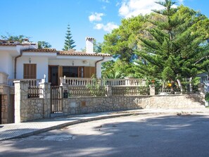 Front of the chalet