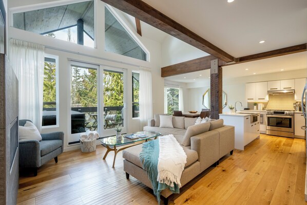Main Floor - Living Area