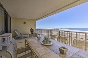 Private Balcony | Beach View | 7th-Floor Condo