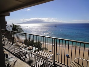 Stunning views of  neighboring islands, Kaanapali Beach and boadwalk.