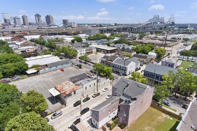 Incredible restoration of 5 BR mansion on Magazine