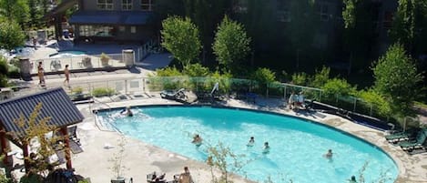 One of the largest pools in Whistler. Faces West providing sun all day long. 