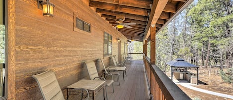Pinetop-Lakeside Vacation Rental | 5BR | 3BA | 3,700 Sq Ft | Stairs to Access