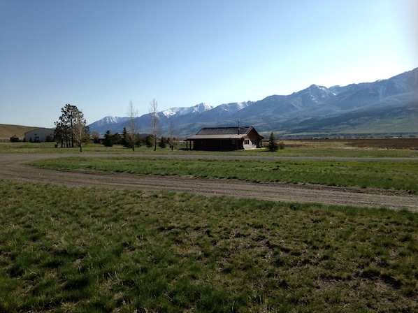 View of the Absaroka Mountains