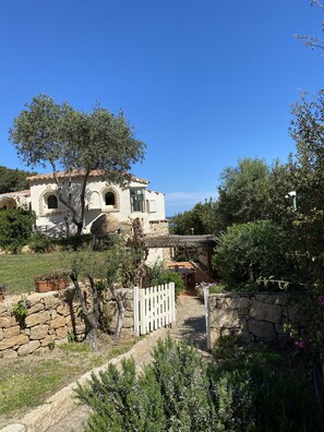 Jardines del alojamiento
