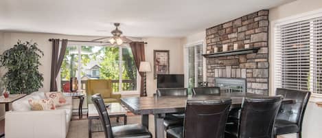 Large dining table, open to kitchen & living room