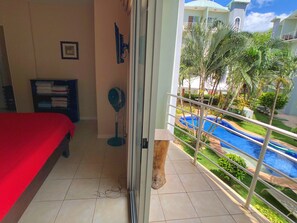 casa 25 Mpatio area aster bedroom Patio 