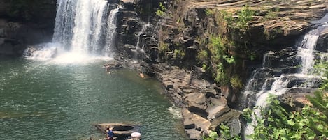 Little River Canyon. Swimming Picnics 