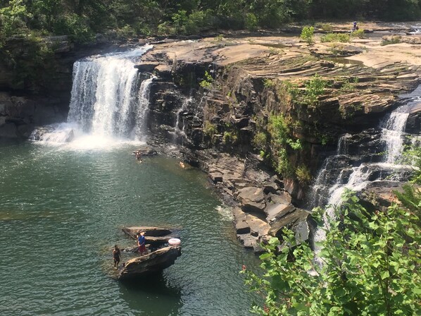 Little River Canyon. Swimming Picnics 