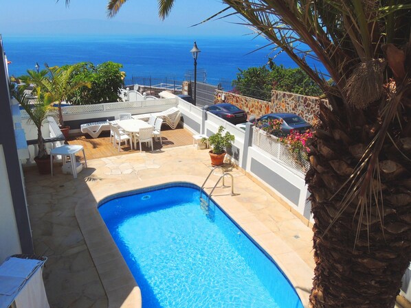 Private Heated Pool with Sensational Views of the Ocean, La Gomera & La Palma