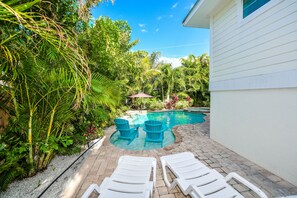 Poolside Loungers