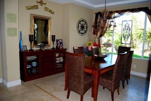 dining room/8 to 16, two dinnettes