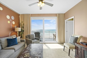 Living Area with Direct Beach and Gulf Views