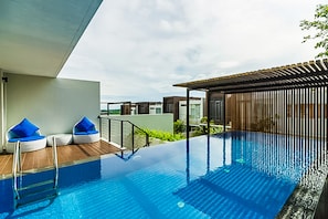 Private pool
