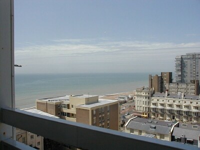 Brighton, un apartamento con balcón en el ático en una ubicación céntrica frente al mar para dormir 8