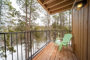 SWP Beave Village 1824 Private deck