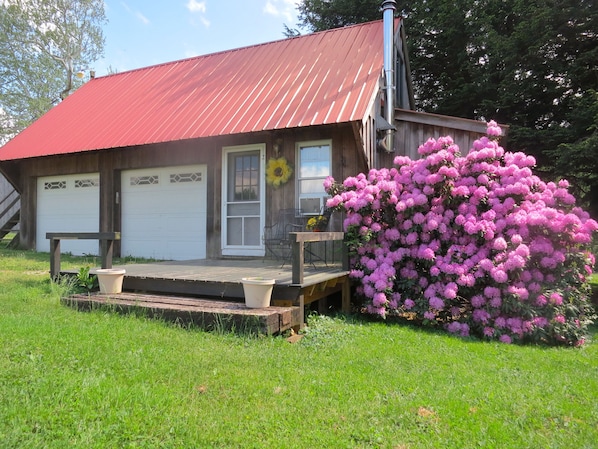 The Carriage House at Nine Pines Farm