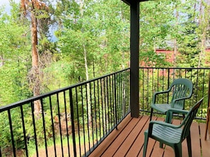 StayWinterPark_Beaver Village_Deck_Unit 0724