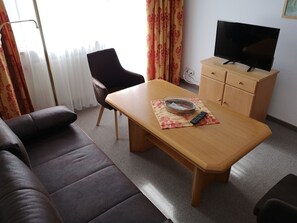 Mayerhaus Wohnung 6, Ferienwohnung für 5 Personen-Wohnzimmer