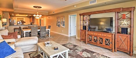 Destin Vacation Rental | 2BR | 2BA | 1,600 Sq Ft | Elevator Access