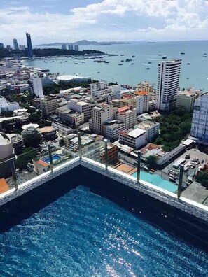Takterrasspool