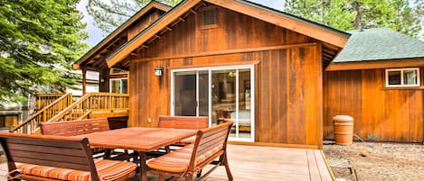 Truckee Vacation Rental | 3BR | 2BA | 2,006 Sq Ft | Stairs Required