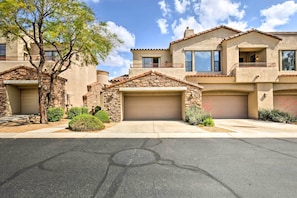 Townhome Exterior | Garage Parking (1 Vehicle)