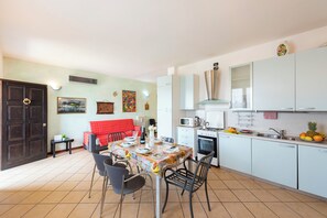 Kitchen and dining area