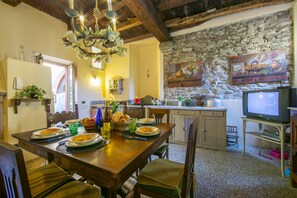 Kitchen and dining area