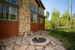 SWP 667 Leland Creek firepit