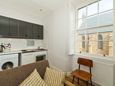 The Nook - Lovely 1-Bed Apartment in North Berwick