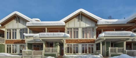 The front of The perks at Sunpeaks