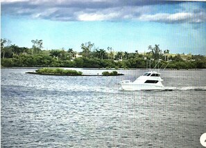 Downtown Lavender House is a few blocks away from the Intracoastal Waterway