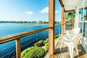 Relax on the balcony with lake views