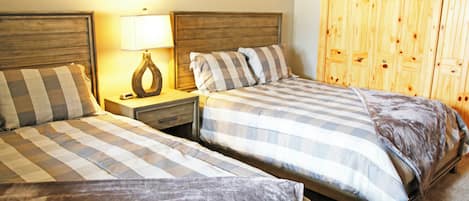 SWP Meadow Ridge 8-6 2nd Bedroom with extra beds