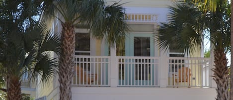 Main Entrance across from pool.