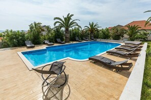 Holiday Home Swimming Pool