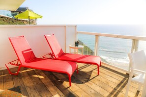 Fabulous Oceanfront View from Patio