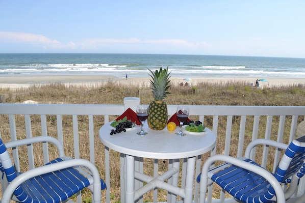 Oceanfront dining and relaxing on the balcony!