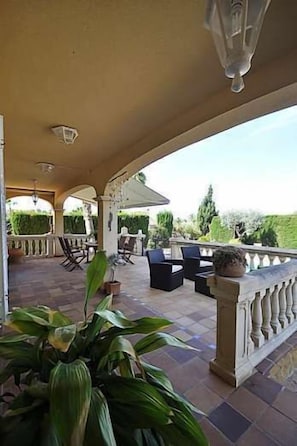 Terrace/patio