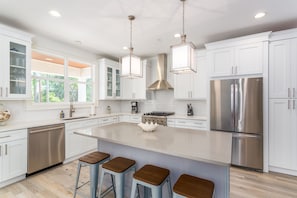 4323 13th Street - Kitchen