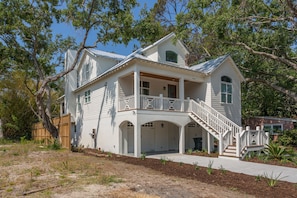4323 13th Street - Frotn Elevation